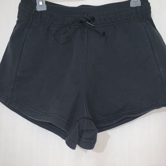 Lululemon Inner Glow Short 3” Terry Athletic Shorts Black Size 6 (Like New) - Picture 5 of 13